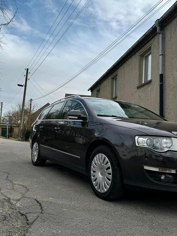 Gebraucht VW Passat 170 PS (125 kW) 2010 Braun Kombi