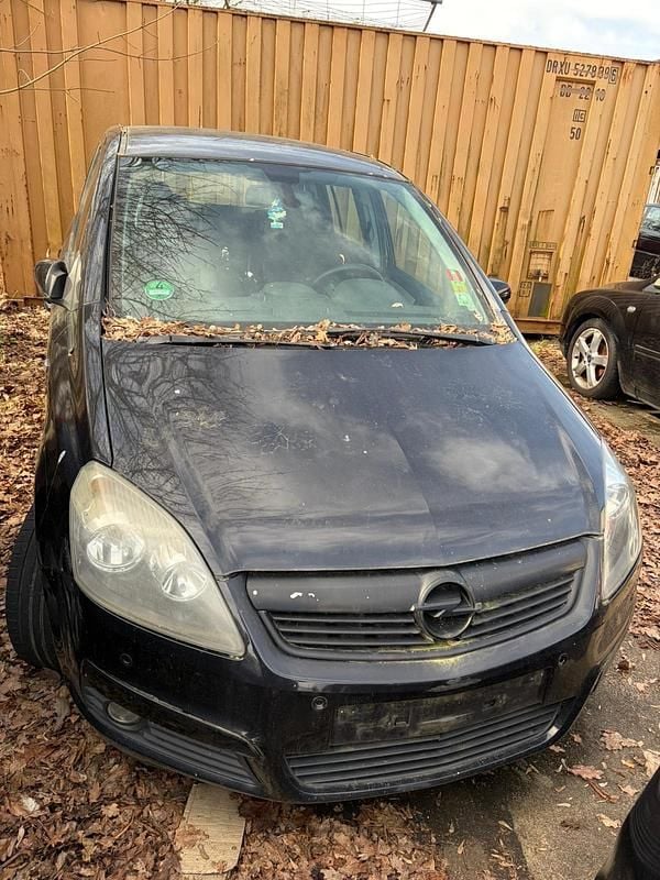 Gebraucht Opel Zafira 100 PS (73 kW) 2006 Schwarz Van / Kleinbus