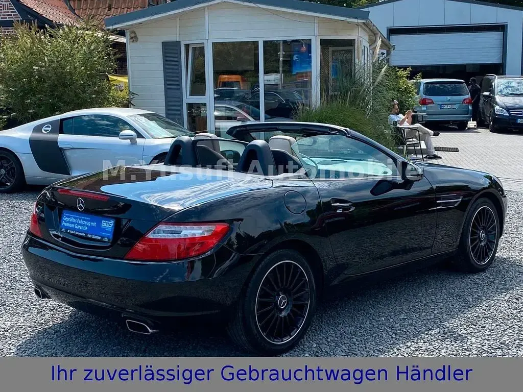 Gebraucht Mercedes SLK200 184 PS (135 kW) 2013 Schwarz Cabrio