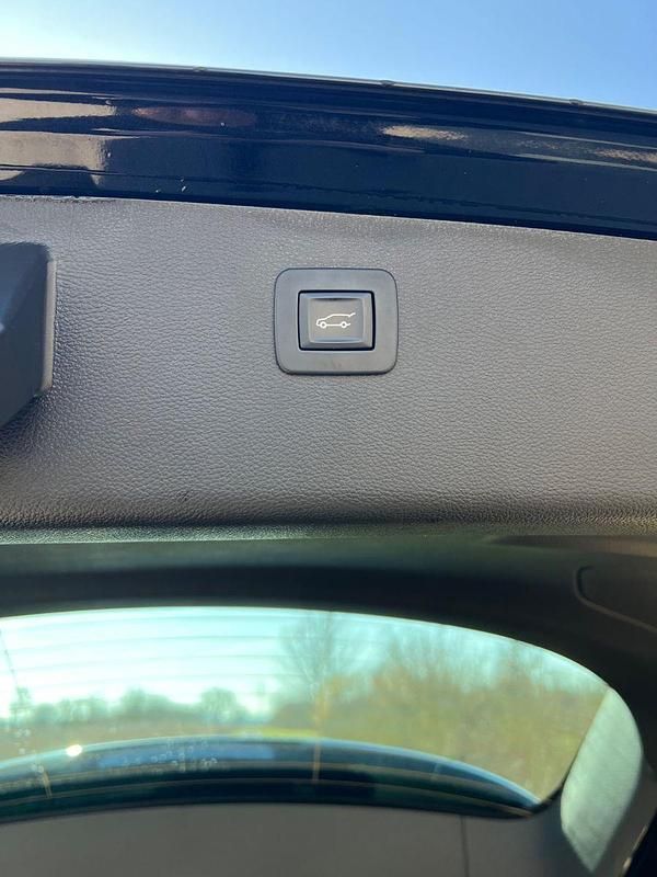 Gebraucht Opel Astra Ultimate 200 PS (147 kW) 2018 Schwarz Kombi