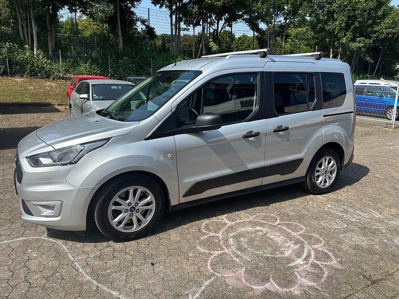 Gebraucht Ford Transit Trend 120 PS (88 kW) 2019 Silber Kombi