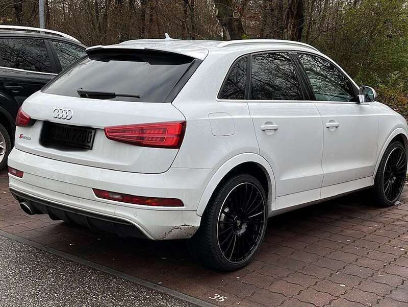 Weiß Gebraucht 2016 Audi RS Q3 SUV | 28.500 € (Guter Preis) - Bild 1/4