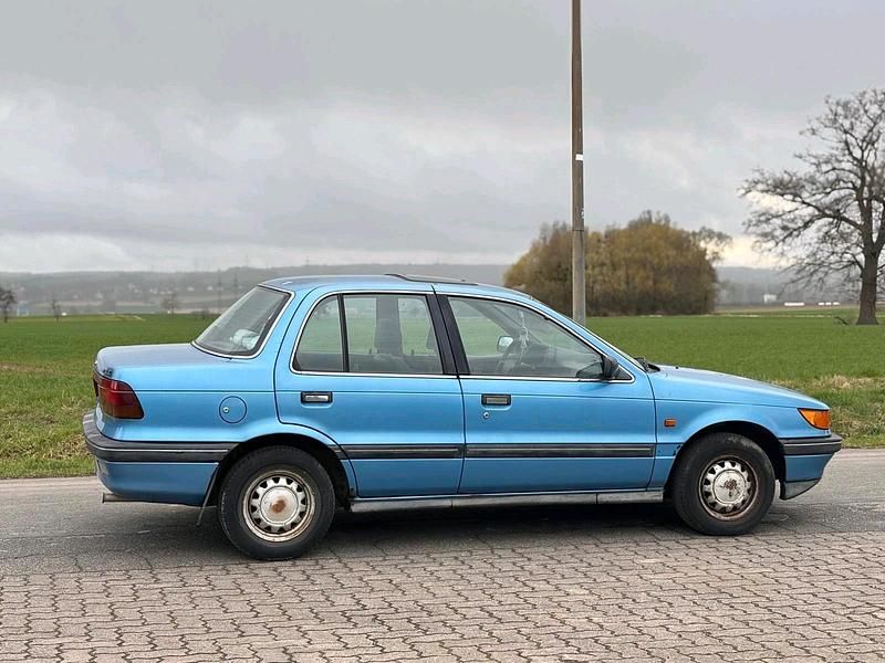 Gebraucht Mitsubishi Lancer 90 PS (66 kW) 1991 Limousine