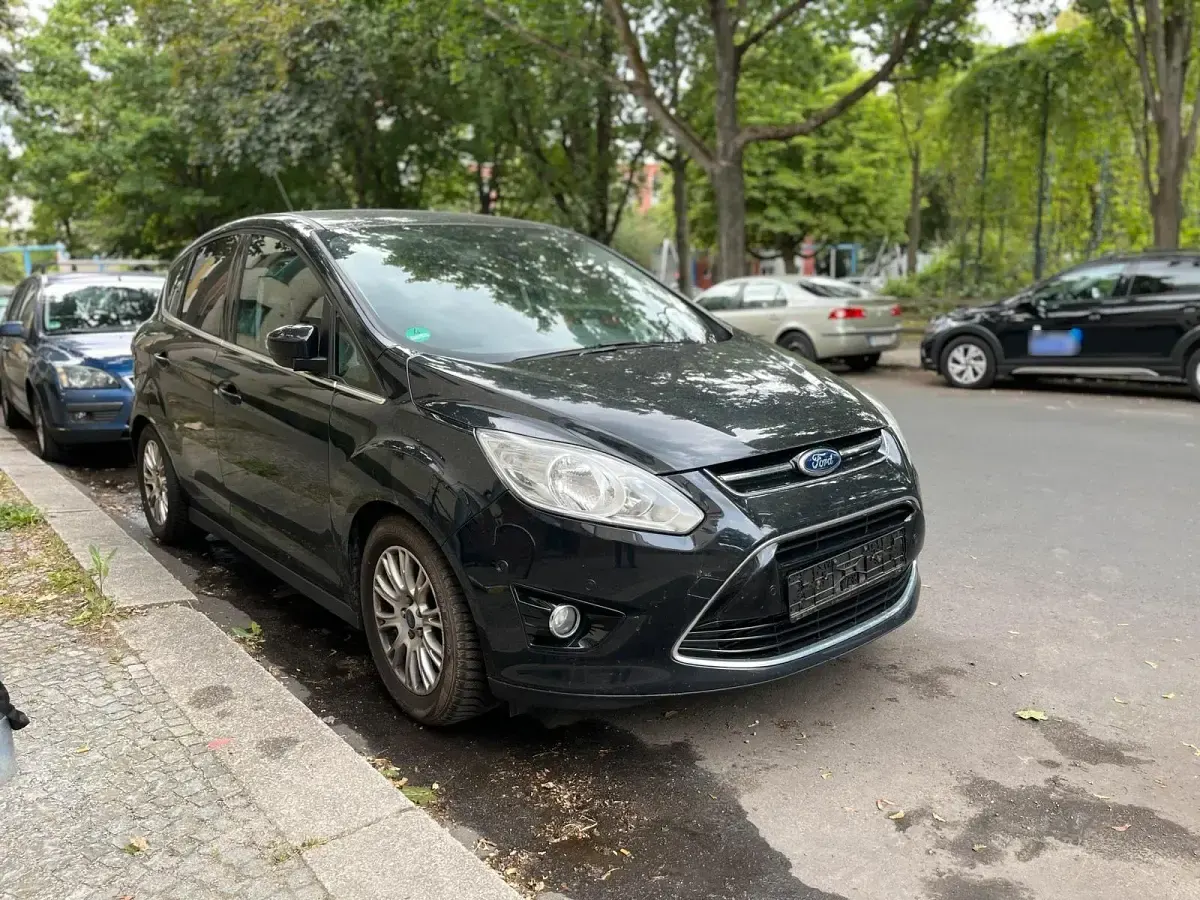 Gebraucht Ford C-MAX 140 PS (102 kW) 2012 Schwarz Van / Kleinbus