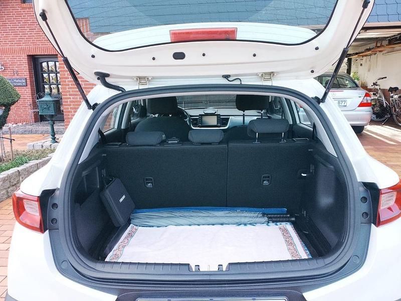 Gebraucht Kia Stonic Edition 7 101 PS (74 kW) 2019 Weiß SUV