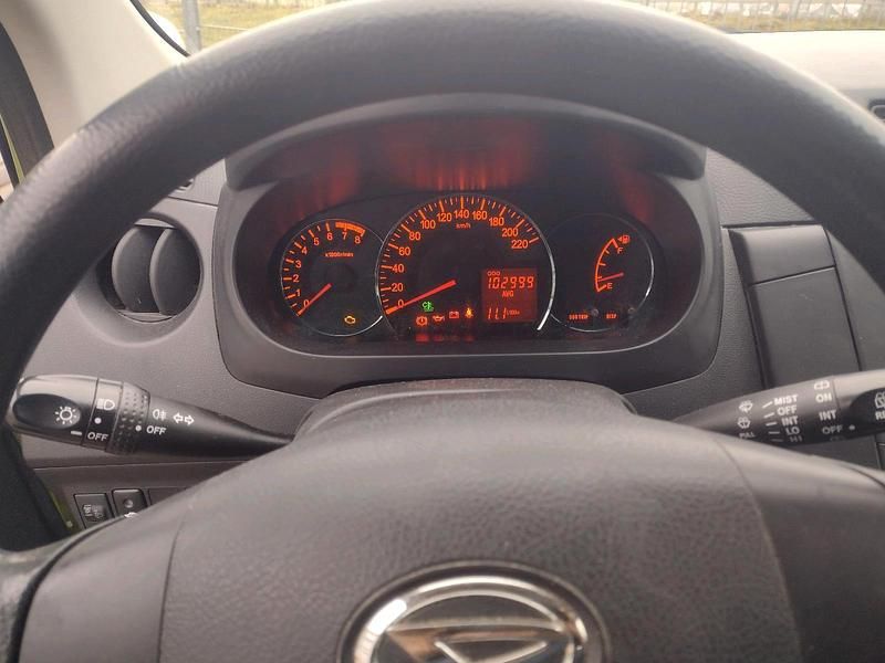 Gebraucht Daihatsu Cuore 69 PS (50 kW) 2007 Grün Kleinwagen