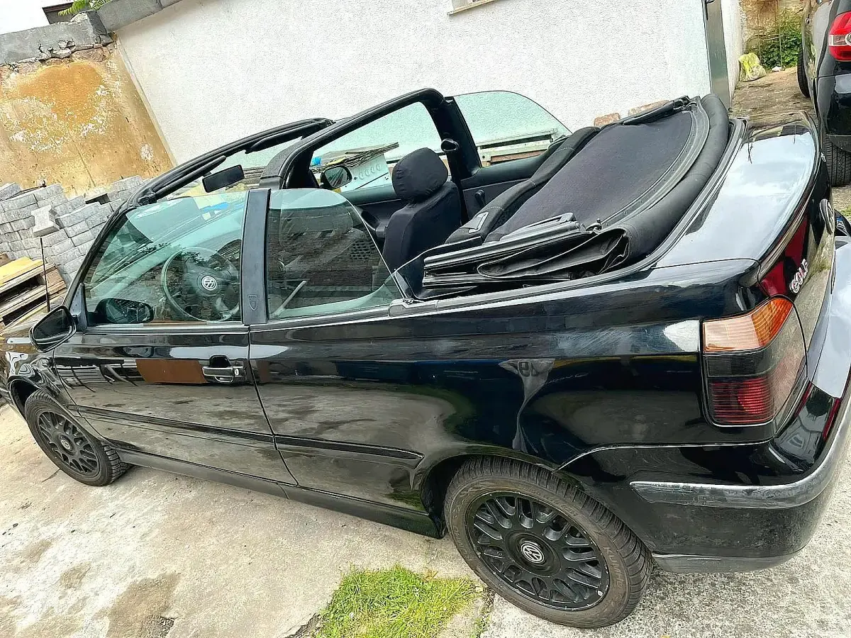 Gebraucht VW Golf 90 PS (66 kW) 2000 Schwarz Cabrio