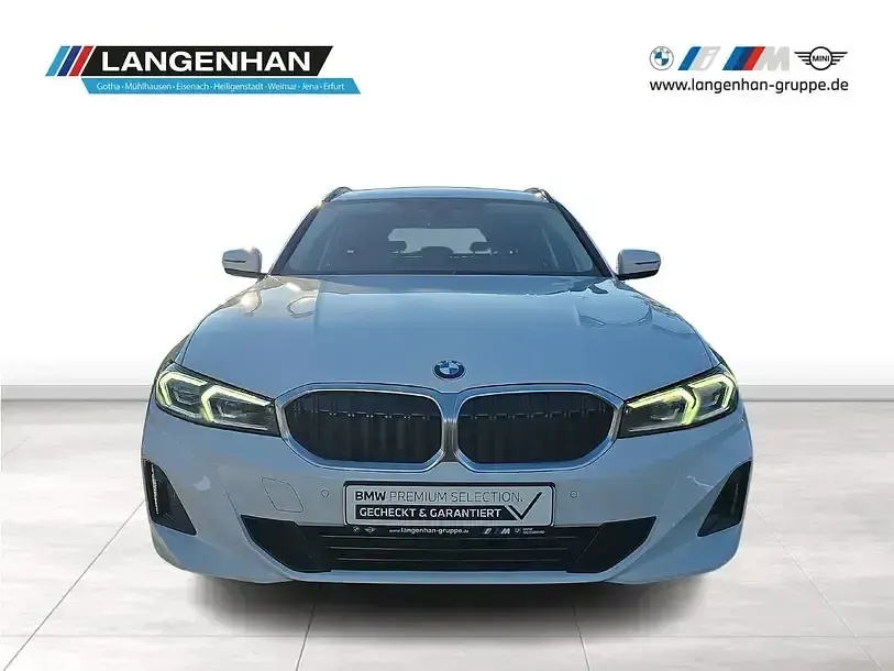 Gebraucht BMW 320 Efficient Dynamics 190 PS (139 kW) 2022 Weiß Kombi