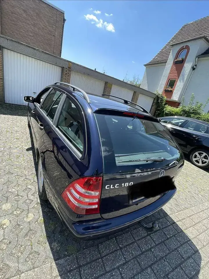 Gebraucht Mercedes C180 143 PS (105 kW) 2005 Blau Kombi