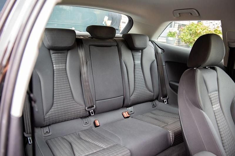 Gebraucht Audi A3 Ambition 150 PS (110 kW) 2015 Schwarz Limousine