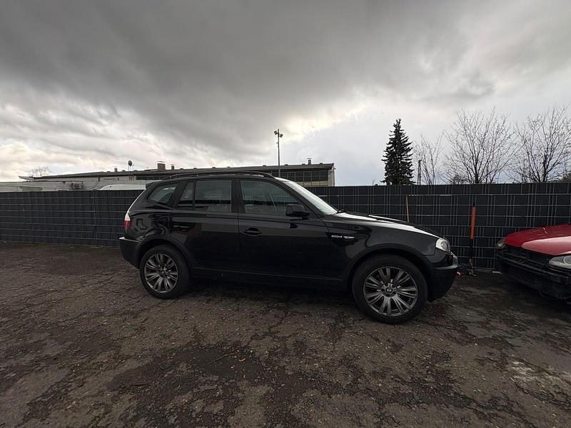 Gebraucht BMW X3 150 PS (110 kW) 2005 Schwarz SUV