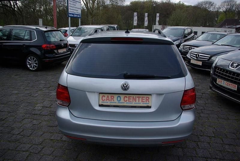 Gebraucht VW Golf VI Trendline 80 PS (58 kW) 2010 Silber Kleinwagen