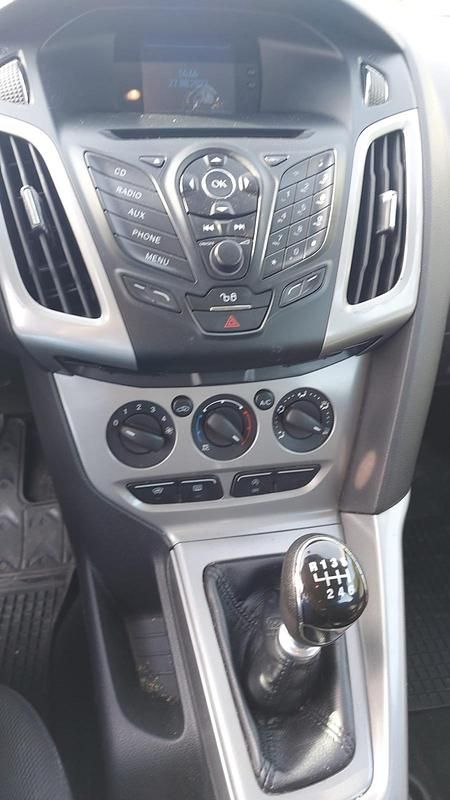 Second-hand Ford Focus 115 CP (84 kW) 2012 Gri Break