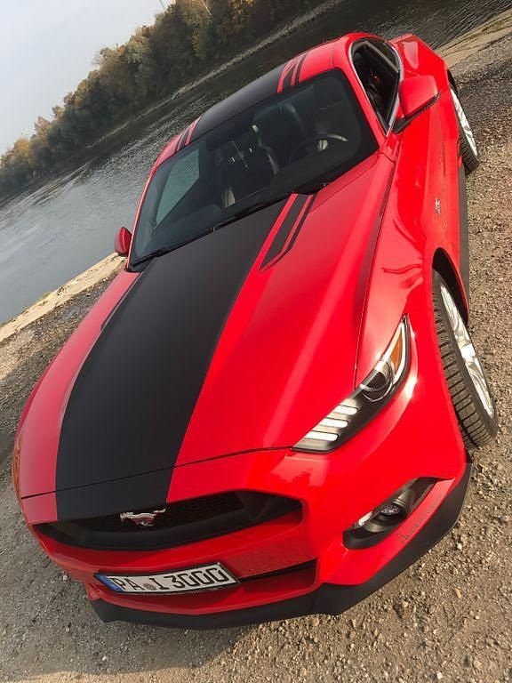 Gebraucht Ford Mustang GT 421 PS (309 kW) 2016 Rot Coupé