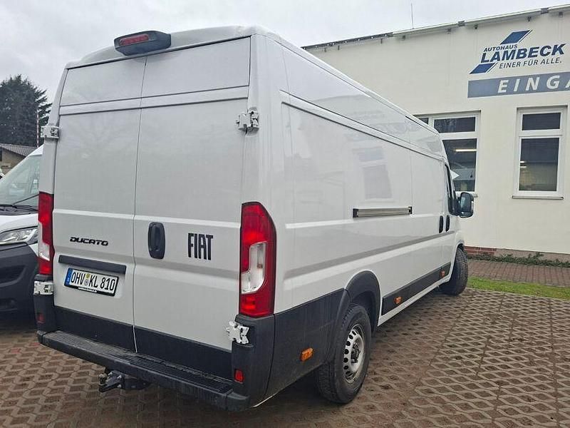 Gebraucht Fiat Ducato 140 PS (102 kW) 2025 Weiss Van