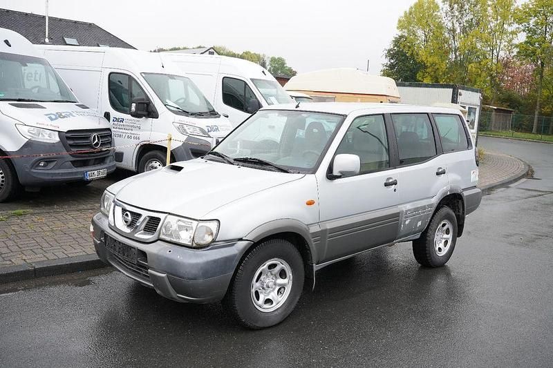 Gebraucht 2002 Nissan Terrano SUV | 3.499 € - Bild 1/4