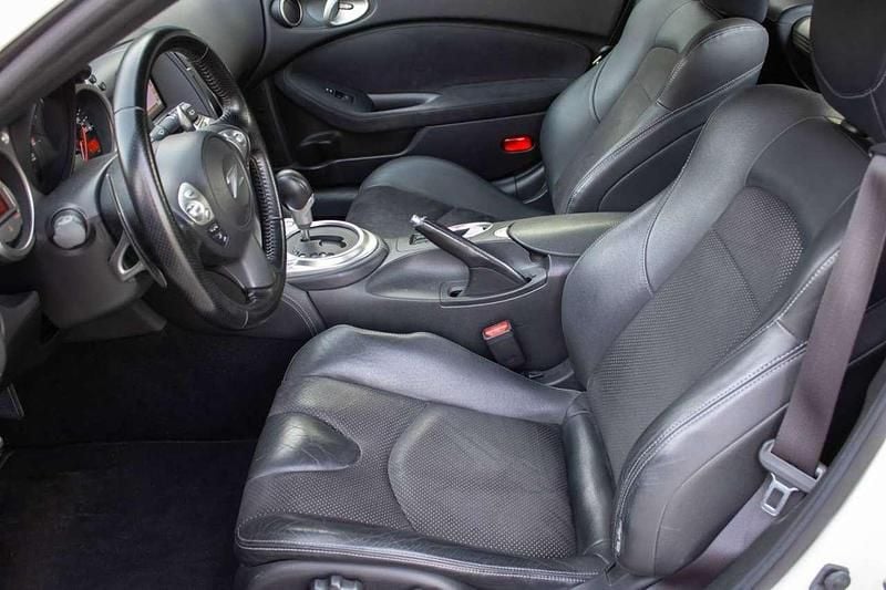 Gebraucht Nissan 370Z GT 328 PS (241 kW) 2012 Weiß Coupé