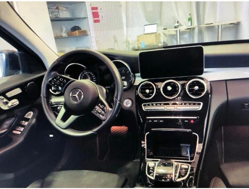 Gebraucht Mercedes C300e Exclusive 194 PS (142 kW) 2020 Blau Kombi