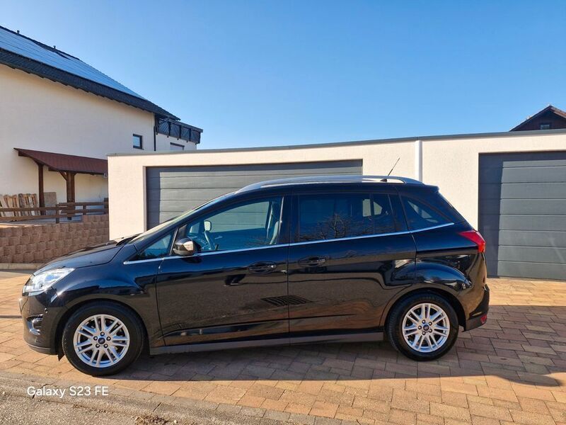 Gebraucht Ford Grand C-Max Titanium 150 PS (110 kW) 2012 Schwarz Van / Kleinbus