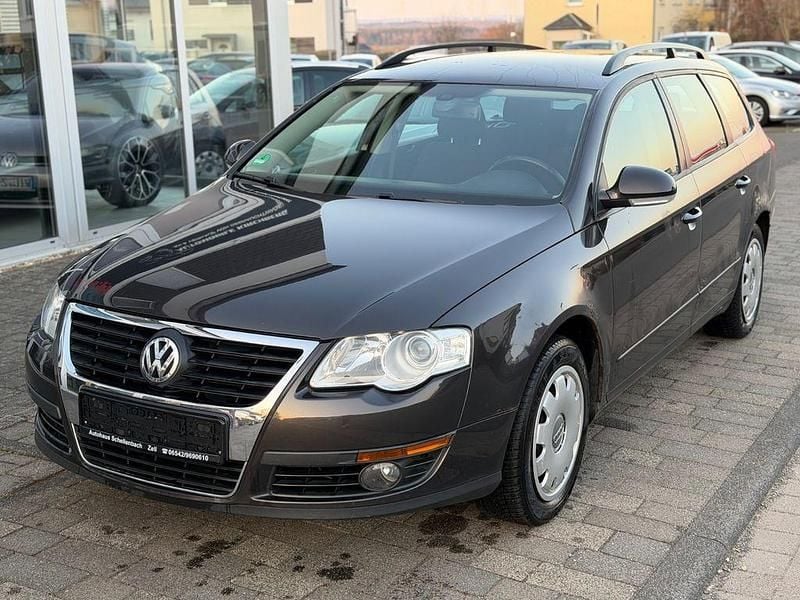 Gebraucht VW Passat Trendline 105 PS (77 kW) 2008 Schwarz Kombi