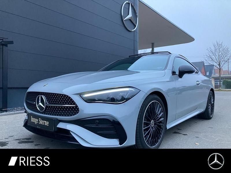 Manufaktur lack manufaktur alpingrau uni Gebraucht 2024 Mercedes CLE200 AMG Coupé | 53.940 € (Teuer) - Bild 1/4