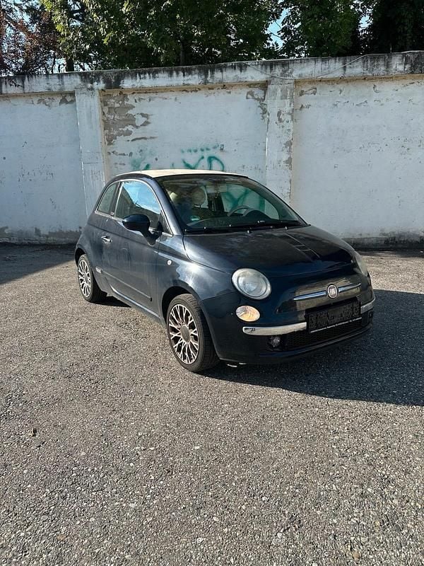 Blau Gebraucht 2012 Fiat 500C Cabrio | 2.899 € (Superpreis) - Bild 1/4