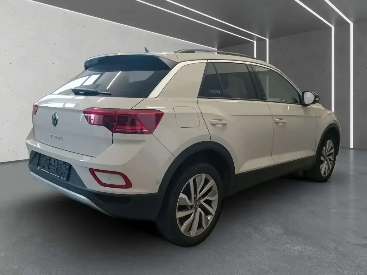 Gebraucht VW T-Roc Move 150 PS (110 kW) 2024 Grau SUV