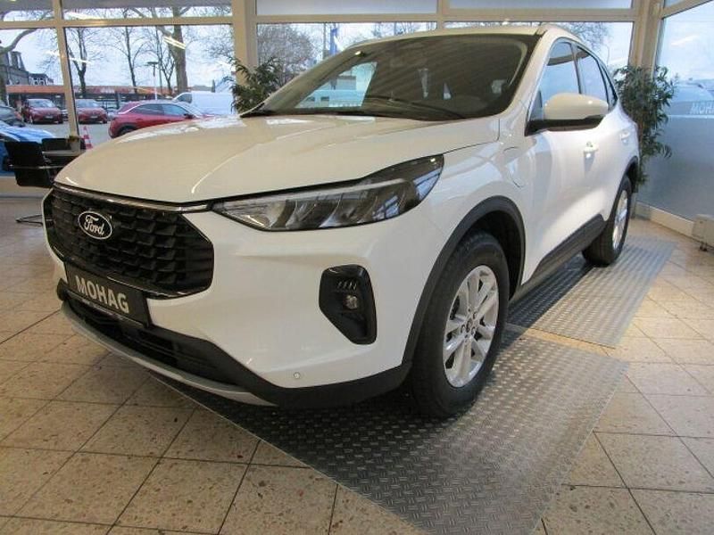 Gebraucht Ford Kuga Titanium 242 PS (177 kW) 2025 Frostweiß SUV