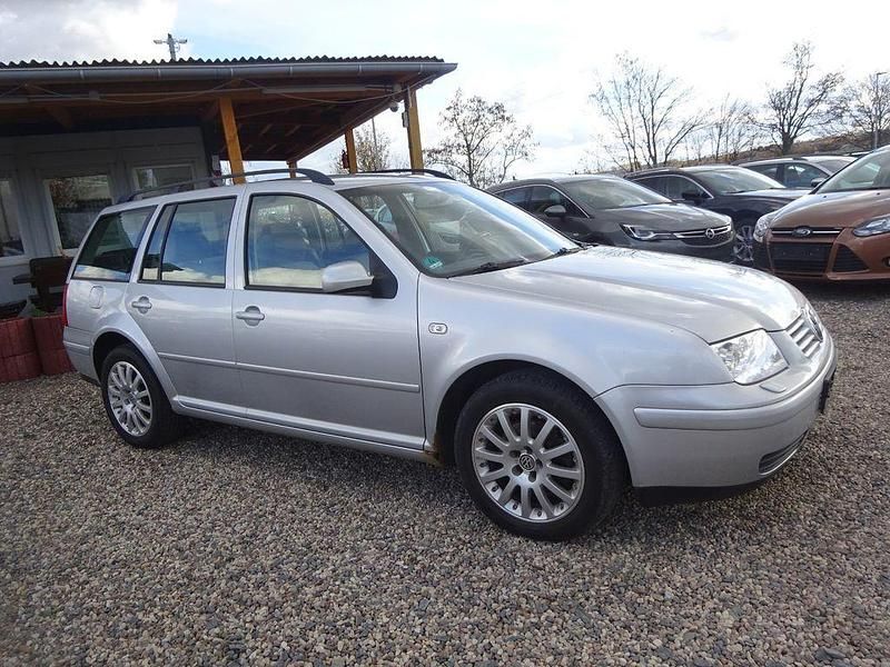 Gebraucht VW Bora Highline 131 PS (96 kW) 2004 Grau Limousine