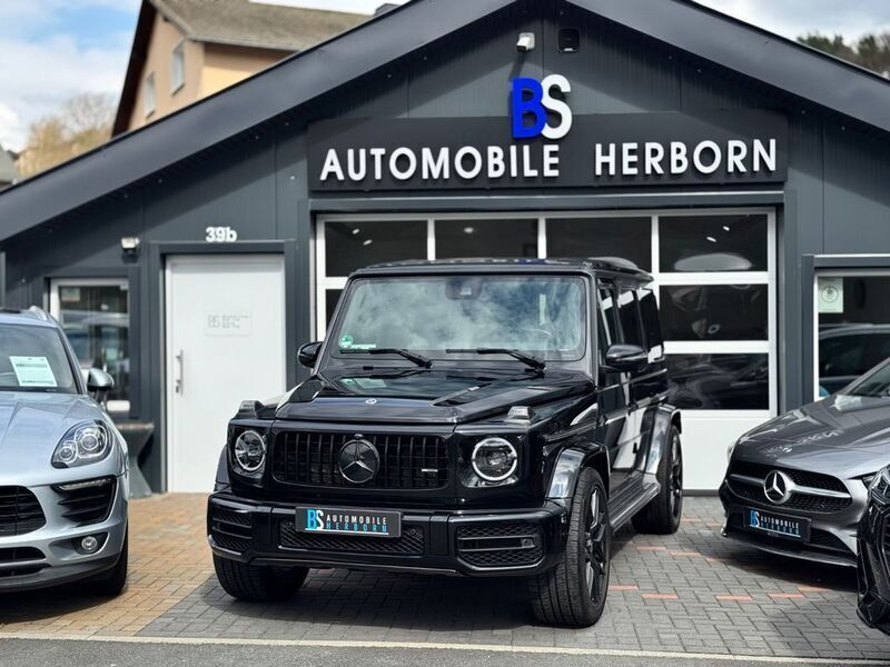 Schwarz Gebraucht 2021 Mercedes G400 Night SUV | 123.990 € (Teuer) - Bild 1/4