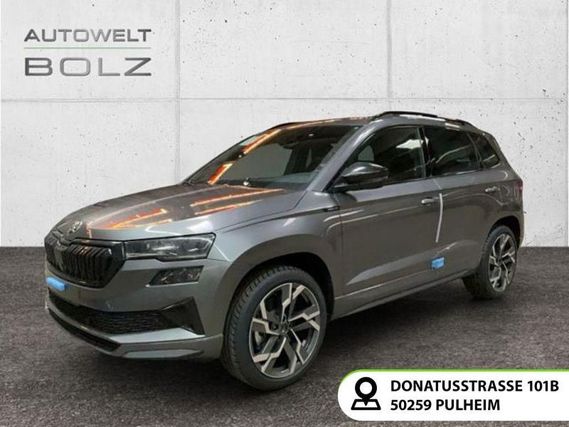 Grau Neu 2025 Skoda Karoq SportLine SUV | 40.490 € (Guter Preis) - Bild 1/4