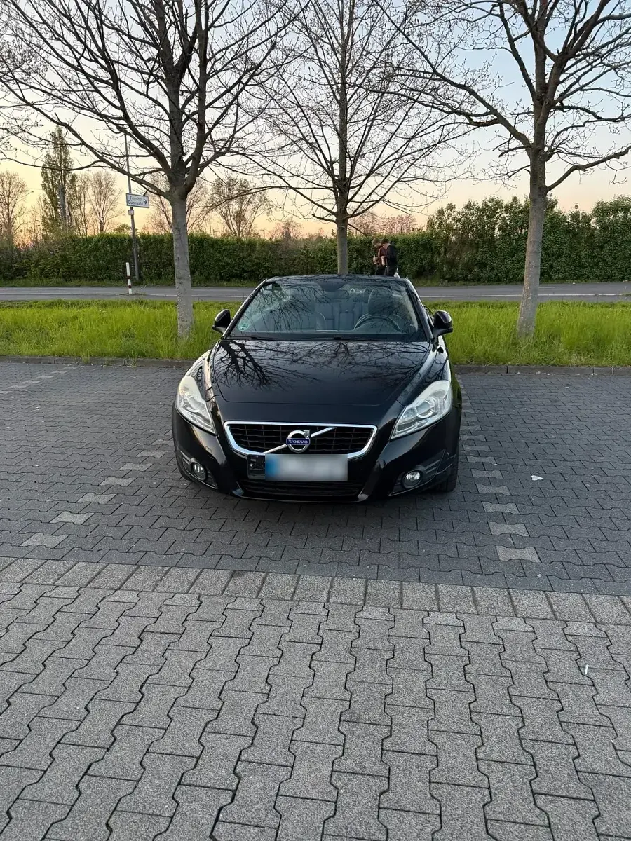 Gebraucht Volvo C70 136 PS (100 kW) 2010 Schwarz Cabrio