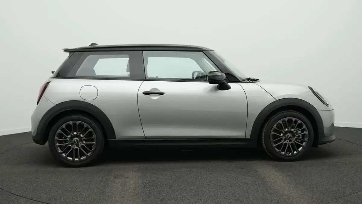 Second-hand Mini Cooper S Classic 204 CP (150 kW) 2024 Gri Hatchback