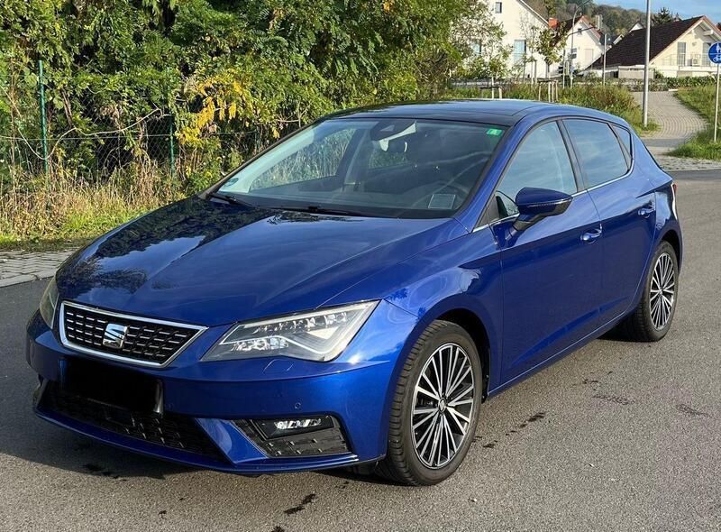 Blau Gebraucht 2017 Seat Leon XCELLENCE Limousine | 14.100 € (Fairer Preis) - Bild 1/4