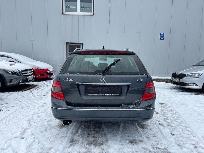 Gebraucht Mercedes C220 170 PS (125 kW) 2010 Grau Kombi