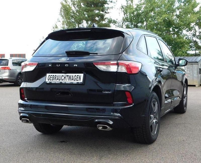 Gebraucht Ford Kuga ST-Line 152 PS (111 kW) 2022 Schwarz SUV