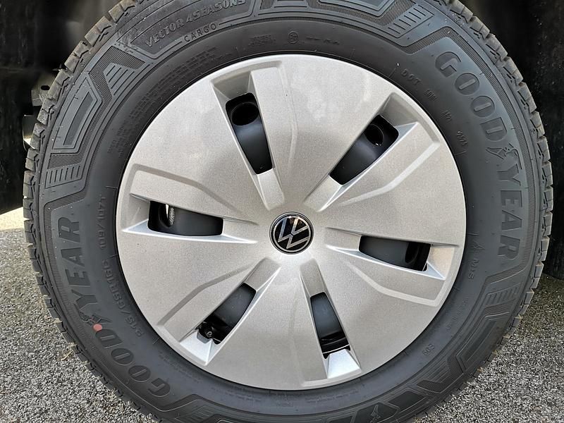 Neu VW Transporter 100 kW (136 PS) 2026 Light grey metallic Van