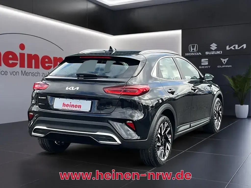 Usata Kia XCeed Comfort 150 CV (110 kW) 2026 Nero SUV