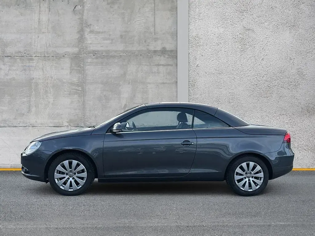 Gebraucht VW Eos 122 PS (89 kW) 2008 Grau Cabrio