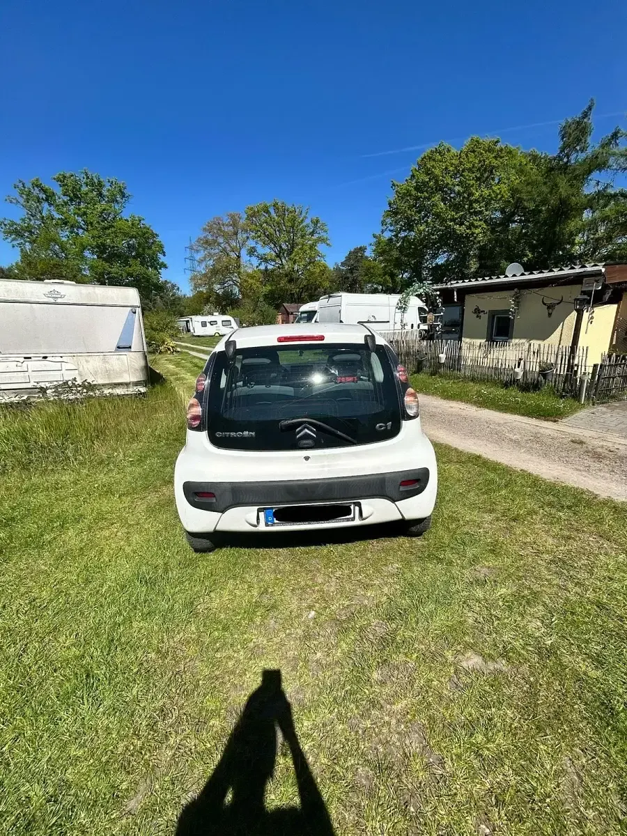 Gebraucht Citroën C1 68 PS (50 kW) 2011 Weiß Kleinwagen
