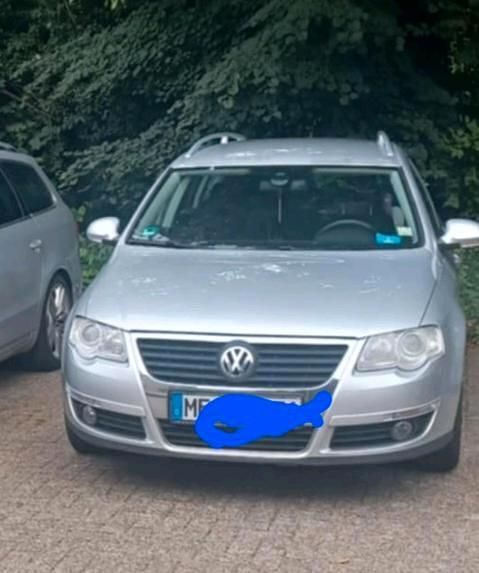 Grau Gebraucht 2008 VW Passat Kombi | 1.800 € (Superpreis) - Bild 1/4