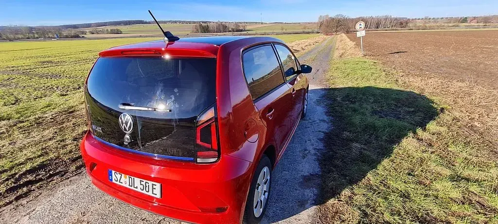 Gebraucht VW e-up! Style 61 kW (83 PS) 2022 Rot Kleinwagen