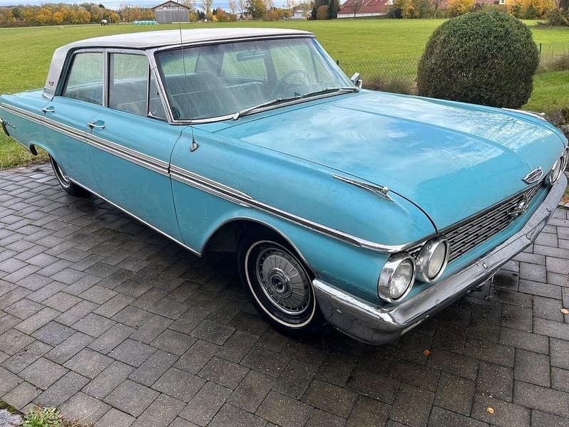 Blau Gebraucht 1962 Ford Galaxie Limousine | 19.999 € - Bild 1/4