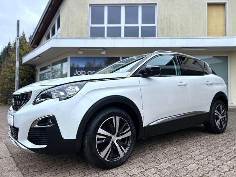Weiß Gebraucht 2018 Peugeot 3008 Allure SUV | 13.990 € (Fairer Preis) - Bild 1/4