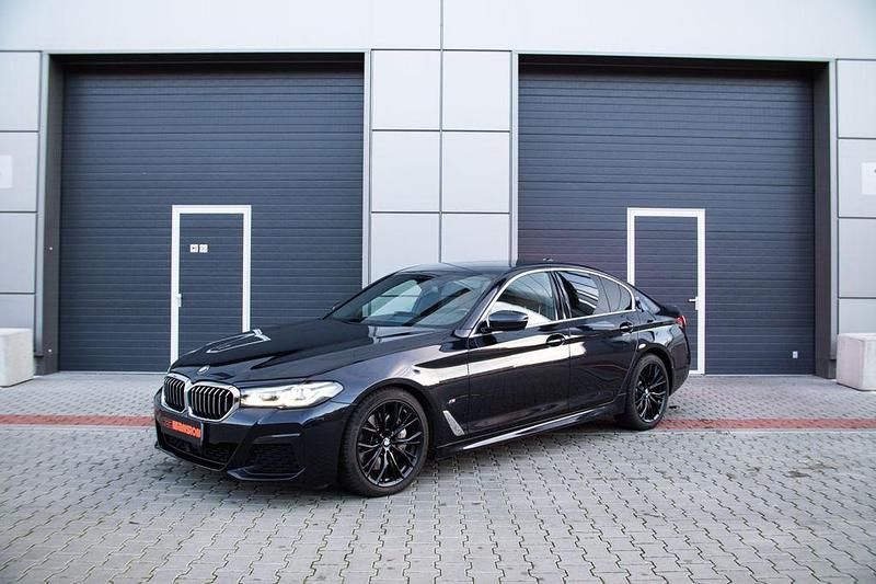 Gebraucht BMW 530 M Sport 286 PS (210 kW) 2021 Schwarz Limousine