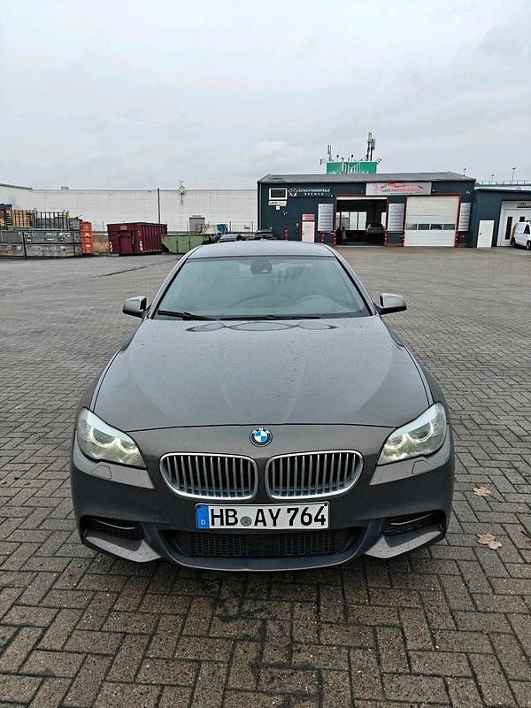 Gebraucht BMW M550 Performance 381 PS (280 kW) 2013 Braun Limousine
