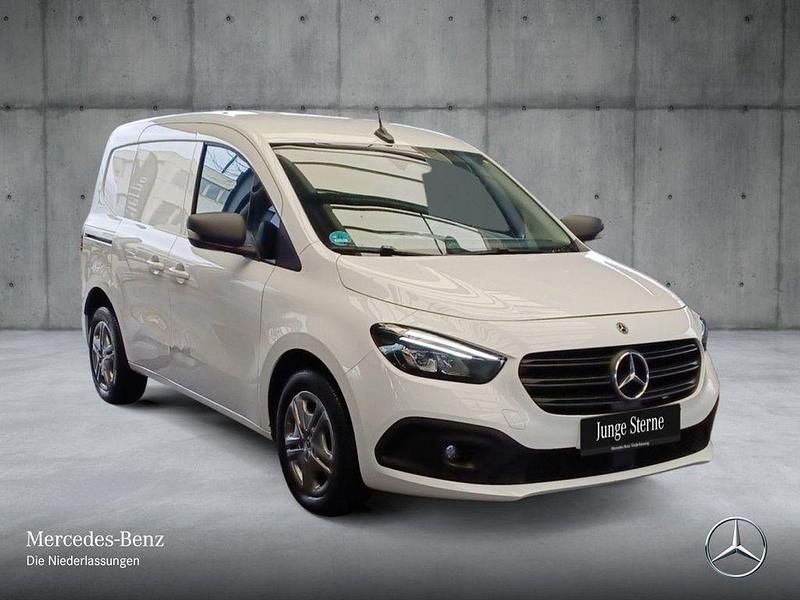 Gebraucht Mercedes Citan 110 95 PS (69 kW) 2025 Weiß Van / Kleinbus
