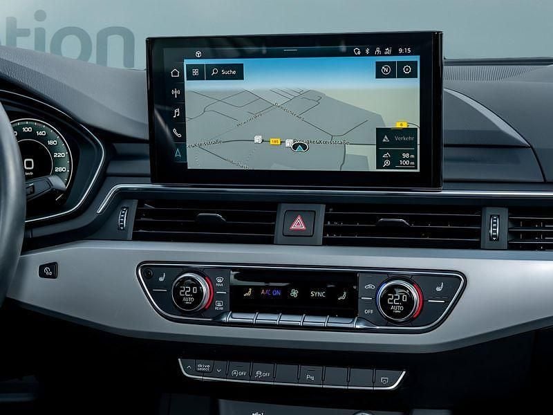 Gebraucht Audi A4 204 PS (150 kW) 2022 Grau Limousine