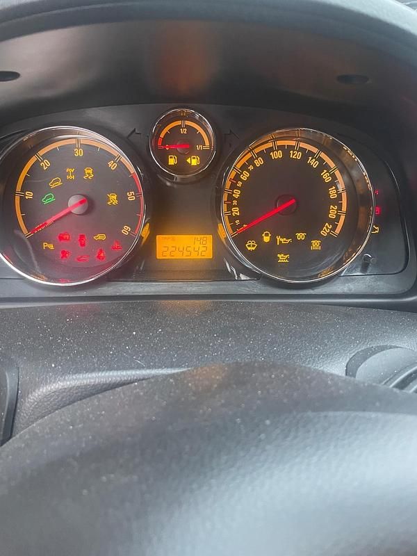 Gebraucht Opel Antara 150 PS (110 kW) 2008 Schwarz SUV