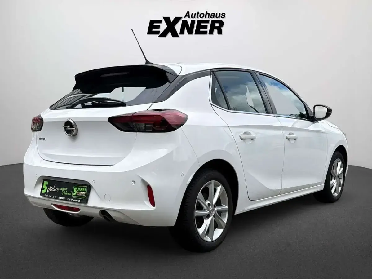 Usado Opel Corsa Elegance 101 HP (74 kW) 2023 Branco Citadino